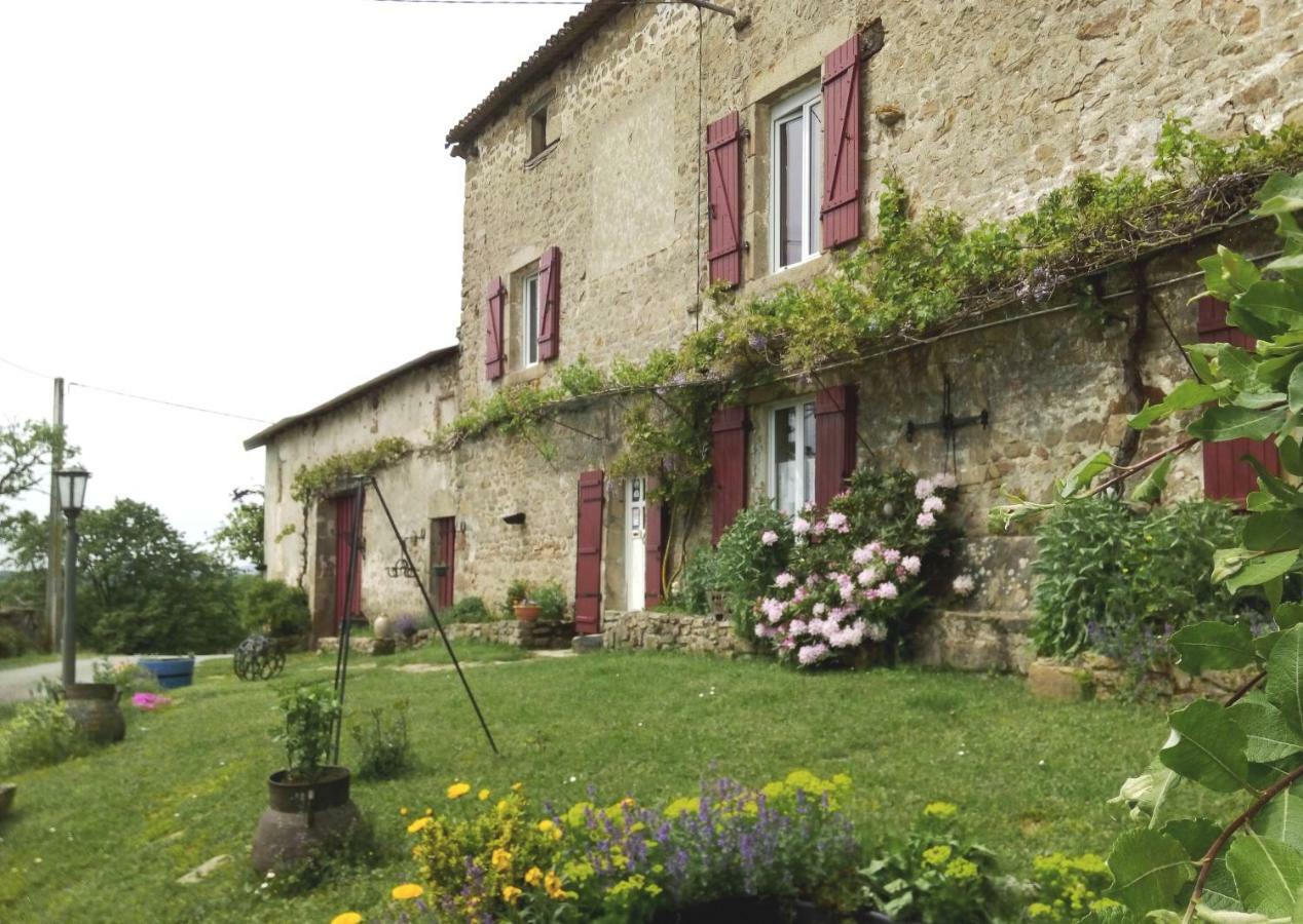 Les Forges De Planechaud Bed and Breakfast Saint-Priest-le-Betoux Buitenkant foto