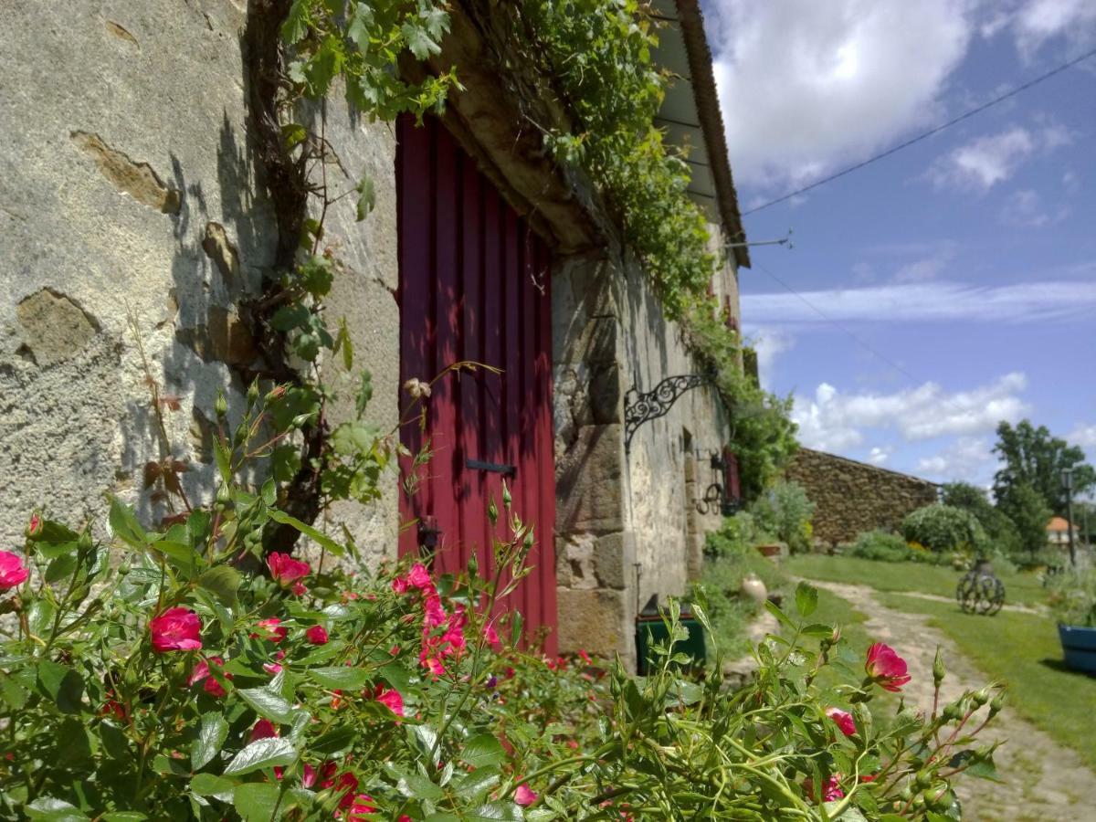 Les Forges De Planechaud Bed and Breakfast Saint-Priest-le-Betoux Buitenkant foto